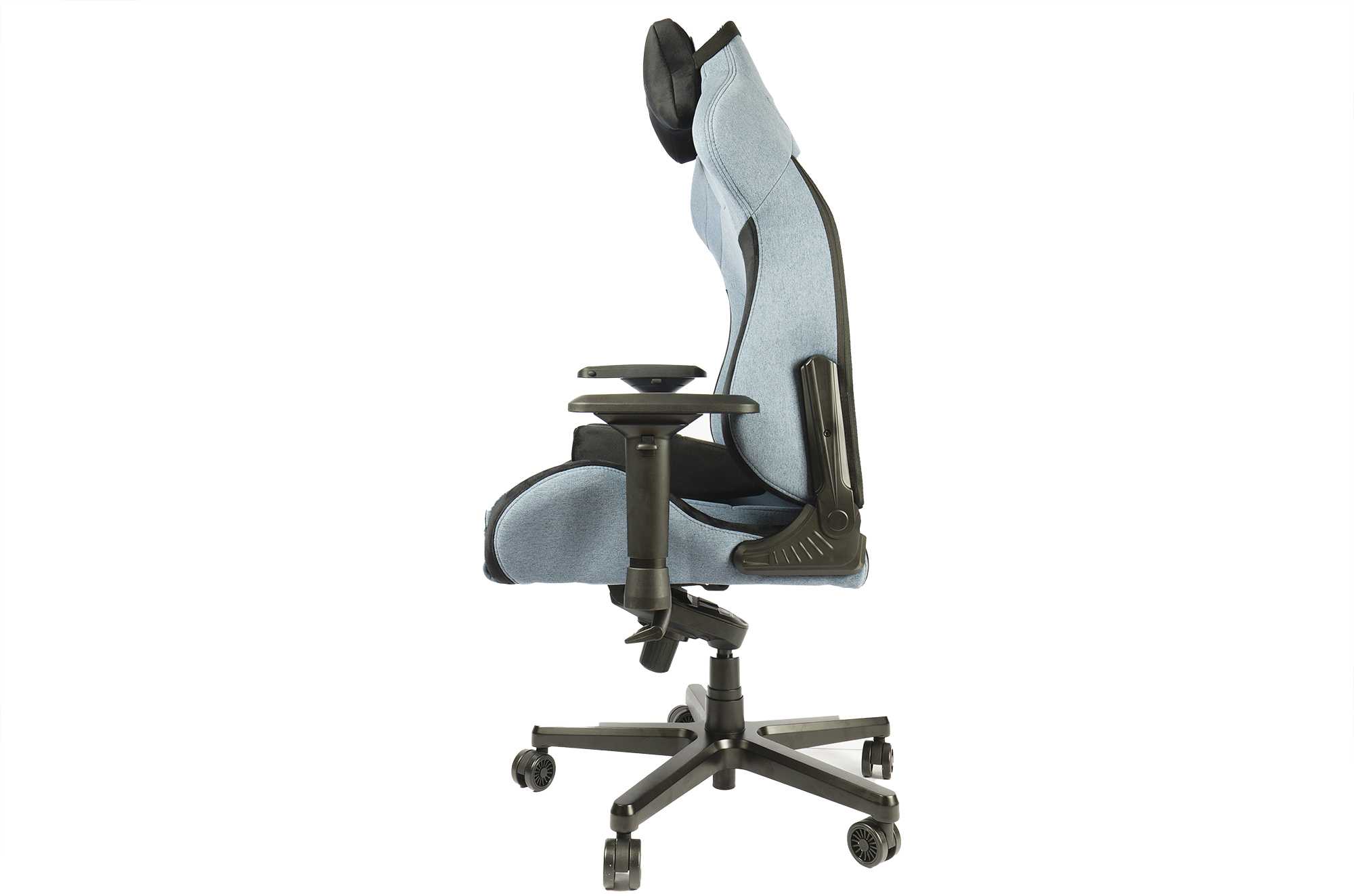 Обзор andaseat dark demon: большое игровое кресло, созданное для больших пространств
